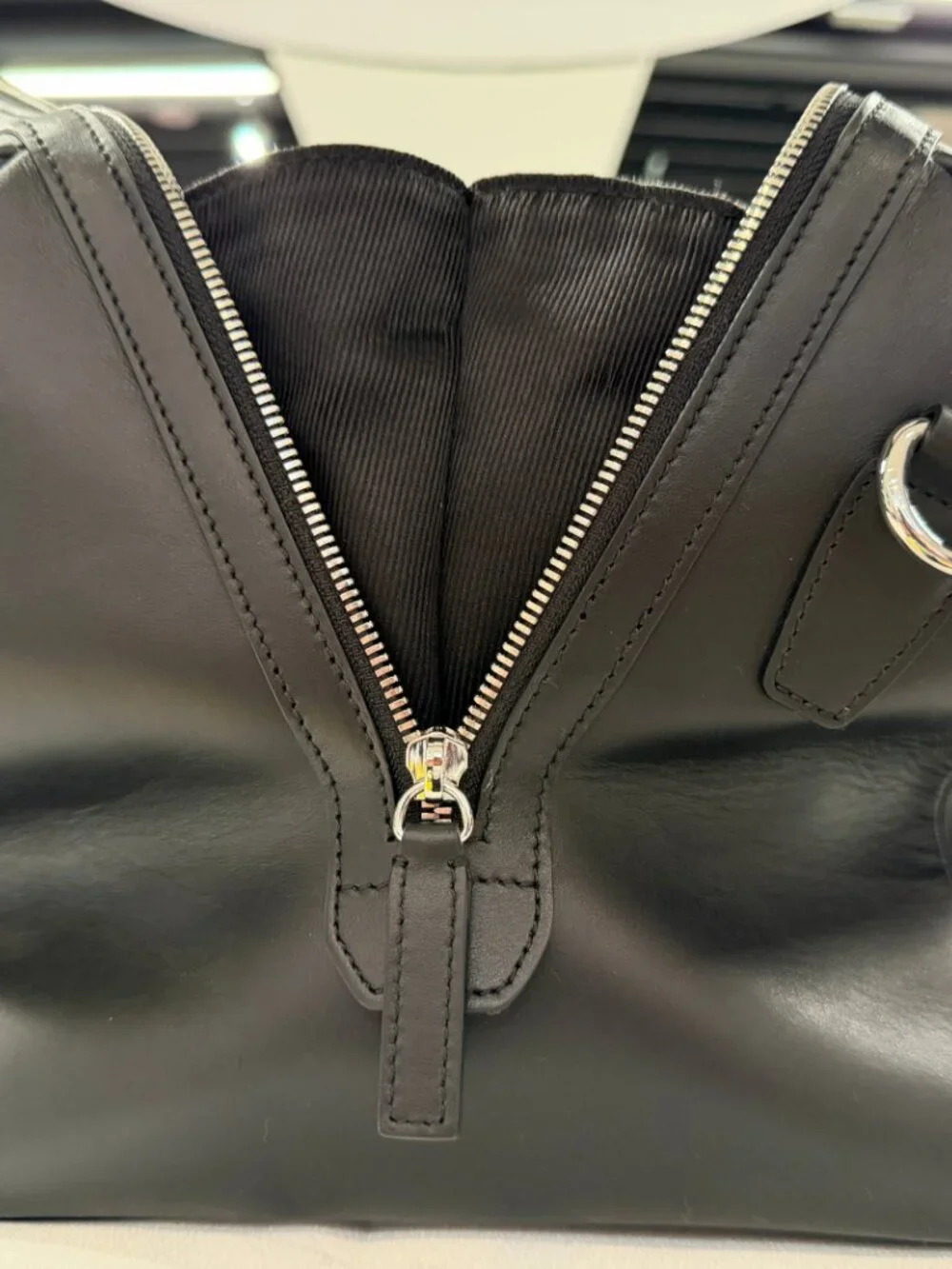 Bentley Overnight Bag LIKE NEW